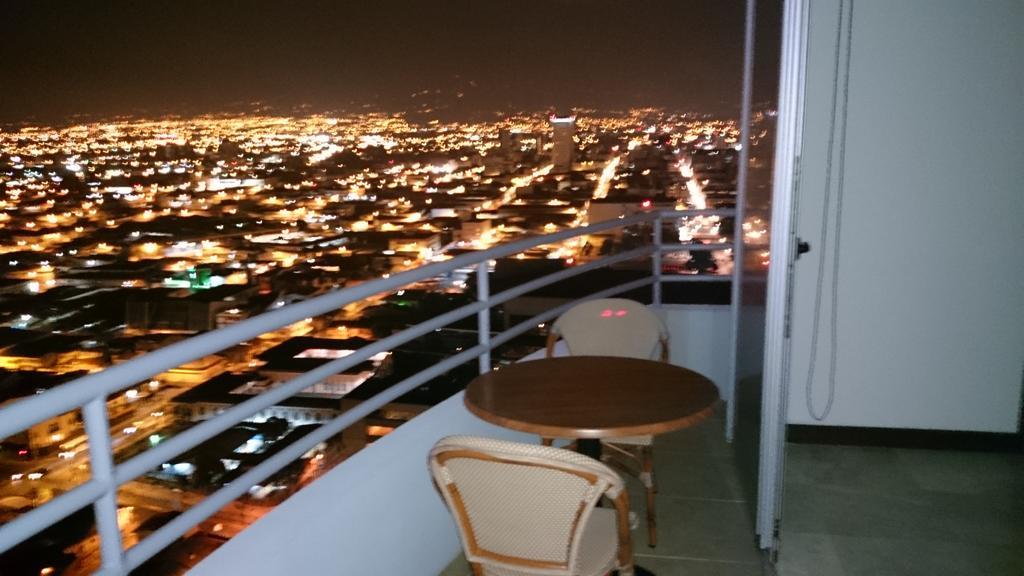 Torres Paseo Colon Apartamento Aparthotel San Jose  Room photo